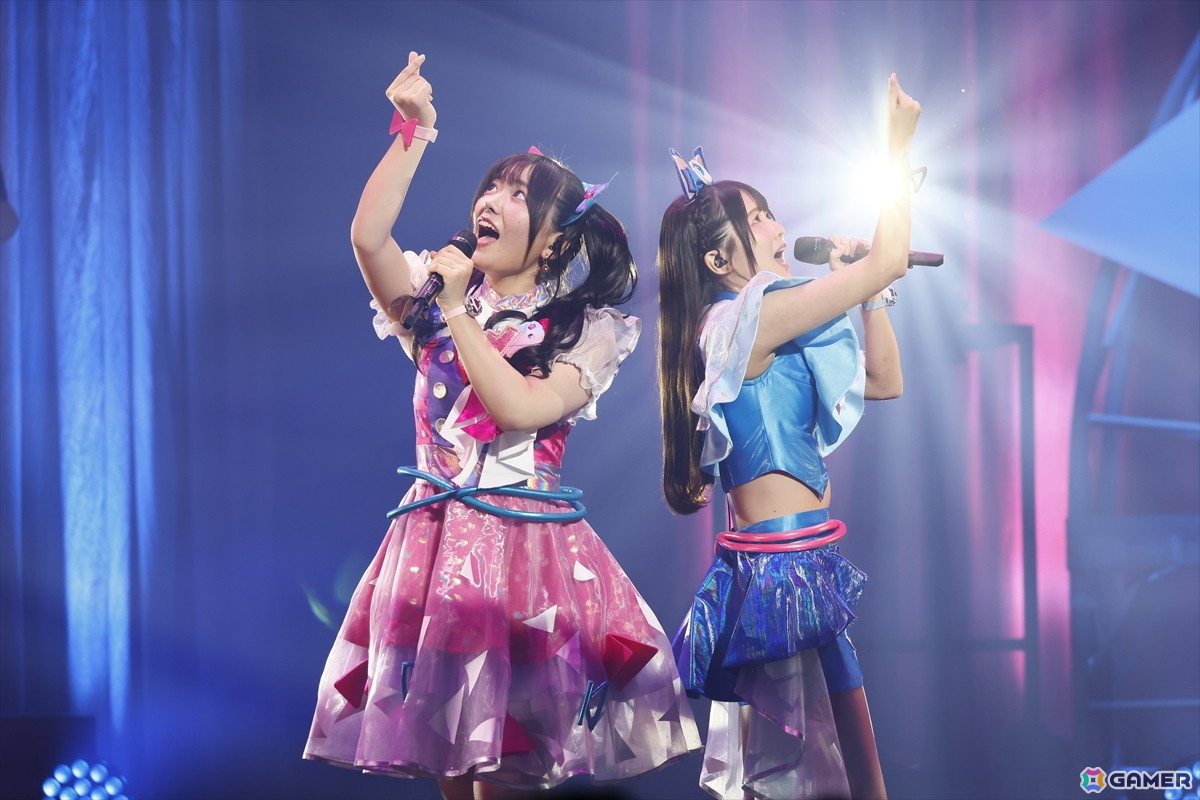 「ひみつのアイプリ×ワッチャプリマジ! プリ♡プリライブ」レポート:みゃむの魔法の失敗でダークチィ、ダークカルテットスターを召喚?の画像