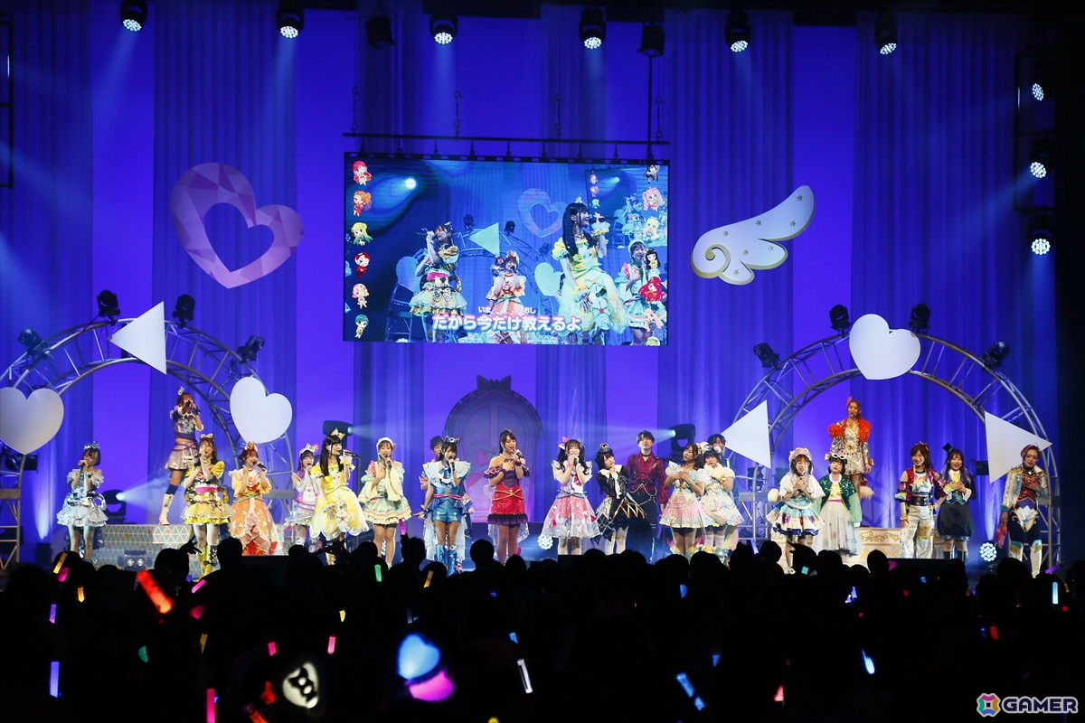 「ひみつのアイプリ×ワッチャプリマジ! プリ♡プリライブ」レポート:みゃむの魔法の失敗でダークチィ、ダークカルテットスターを召喚?の画像