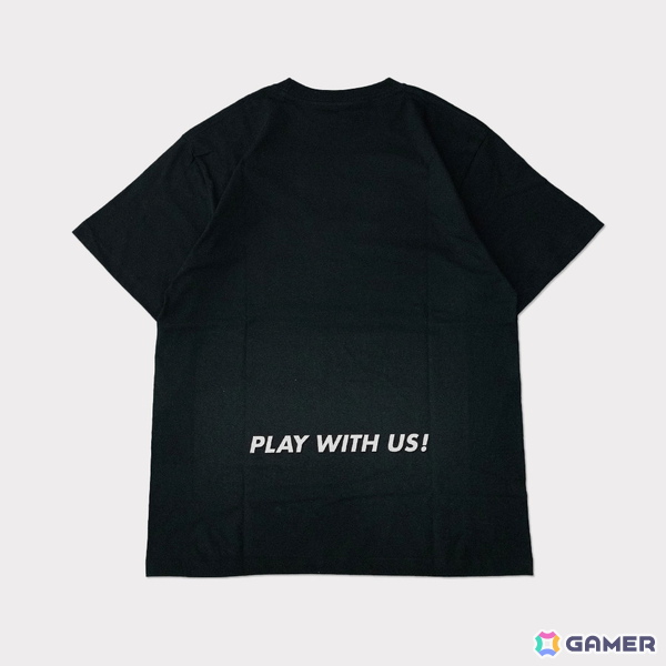 ゲーム実況ユニット「2BRO.」の新アパレルライン「SIMPLE SERIES」が発売!日常使いに最適なデザインのTシャツやソックスなどがラインアップの画像