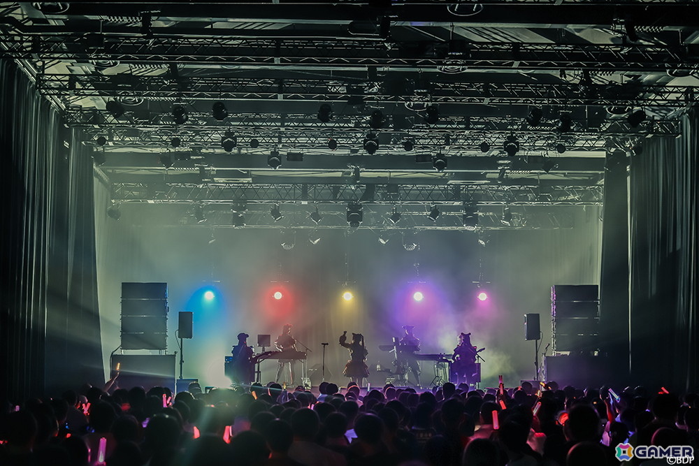夢限大みゅーたいぷの対バンライブ「えんかうんた～」Vol.4が開催！7人組インキャアイドル・NANIMONOを迎えた熱いステージにの画像