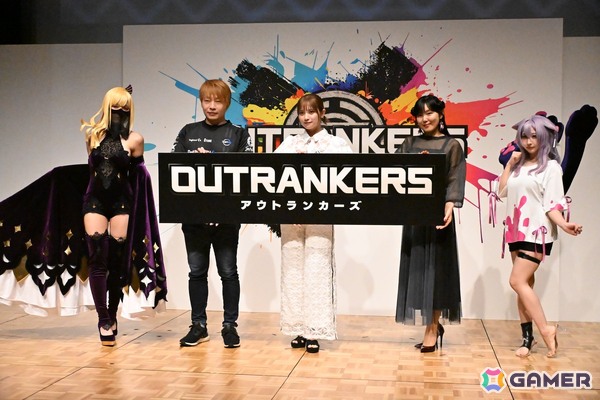 岡本吉起氏が手掛ける新作アプリ「OUTRANKERS」の発表会をレポート！新井里美さん、桃月なしこさん、板橋ザンギエフさんらによる白熱の実機プレイもの画像24