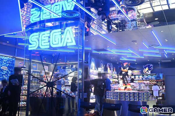 ソニックも駆け付けた「SEGA STORE TOKYO」オープニングセレモニー＆内覧会レポート！セガ/アトラスファンにはたまらないスポットにの画像1