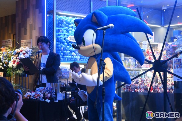 ソニックも駆け付けた「SEGA STORE TOKYO」オープニングセレモニー＆内覧会レポート！セガ/アトラスファンにはたまらないスポットにの画像7