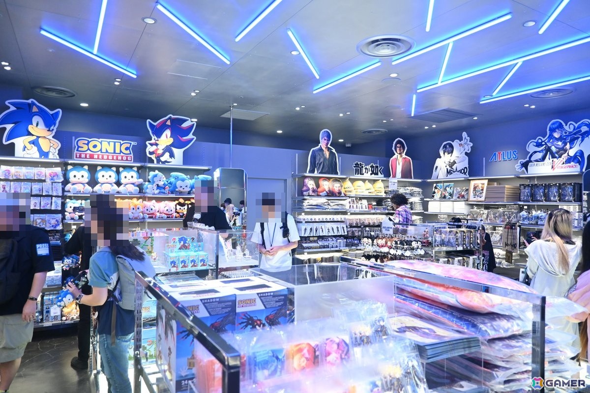 ソニックも駆け付けた「SEGA STORE TOKYO」オープニングセレモニー＆内覧会レポート！セガ/アトラスファンにはたまらないスポットにの画像20
