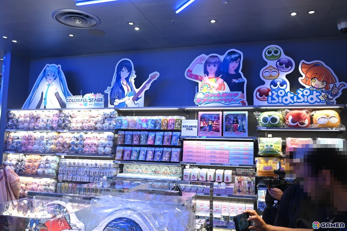 ソニックも駆け付けた「SEGA STORE TOKYO」オープニングセレモニー＆内覧会レポート！セガ/アトラスファンにはたまらないスポットにの画像28