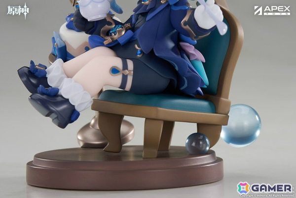 「原神」より「フリーナ・甘い午後の讃美歌 ちびキャラフィギュア」が登場！高さ約13cmと飾りやすいサイズ感の画像3