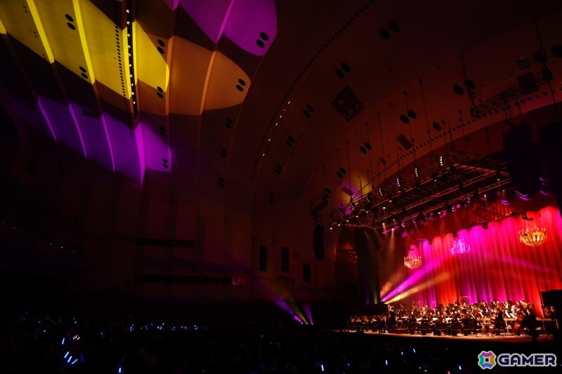 「アイマス」20周年記念「オケマス2025」夜公演をレポート!鈴木みのりさん×椎名豪さんによる「あらかねの器」は大喝采の演奏にの画像