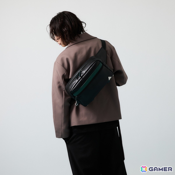 「ブルアカ」ホシノやシロコ、ノノミらアビドス高等学校の生徒がモチーフになったボディバッグ&長財布がSuperGroupiesより登場!シロコ*テラーモデルもの画像