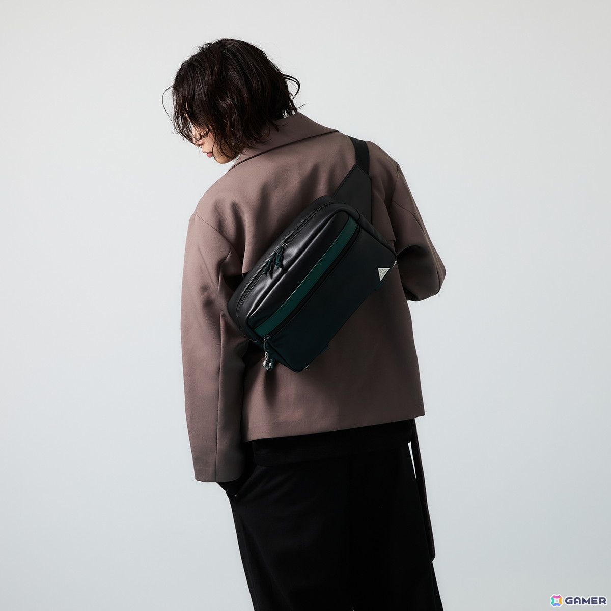 「ブルアカ」ホシノやシロコ、ノノミらアビドス高等学校の生徒がモチーフになったボディバッグ＆長財布がSuperGroupiesより登場！シロコ＊テラーモデルもの画像122