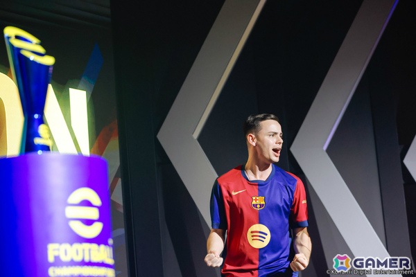 「eFootball Championship 2025 World Finals」コンソール部門でタイのBRU_JEANSUI選手、モバイル部門でブラジルのJuninho efootball選手が優勝！の画像