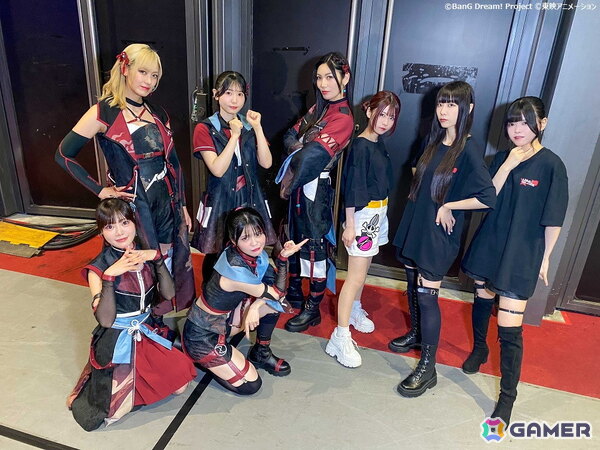 RAISE A SUILEN×トゲナシトゲアリ「RAISE MY CATHARSIS」対バンライブの公開調印式を実施！12月7日に京王アリーナ TOKYOで開催の画像2