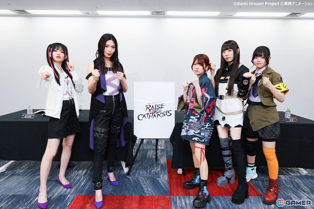 RAISE A SUILEN×トゲナシトゲアリ「RAISE MY CATHARSIS」対バンライブの公開調印式を実施!12月7日に京王アリーナ TOKYOで開催の画像