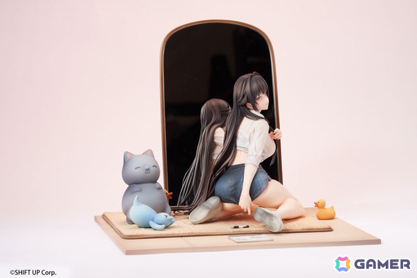 「勝利の女神：NIKKE」マルチャーナがコスチューム“スクールデイズ”の姿で立体化！アクリルブロック付き豪華版もの画像4