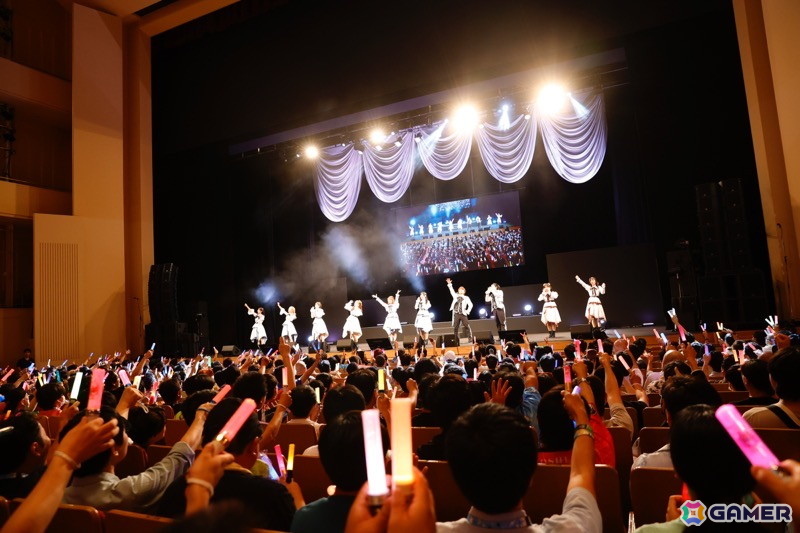 シリーズ合同ライブ「MOIW2025」が12月13日・14日に開催決定！ブランドの垣根を超えたコーナー、朗読劇なども楽しめた「アイマス」20th特別生配信イベントをレポートの画像