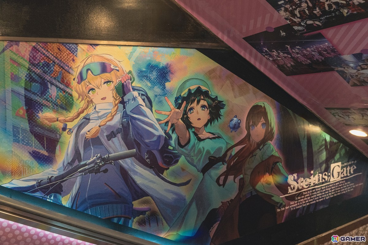 「STEINS;GATE 15周年記念POPUP企画展 ～15年の月日を超える。ifの世界線～」がドン・キホーテ秋葉原店で開催！展示中のタイムマシンや会場写真、グッズ情報もの画像