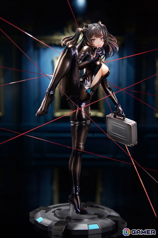 ブラウンダスト2」シェラザードがコスチューム「コードネームS」の姿で