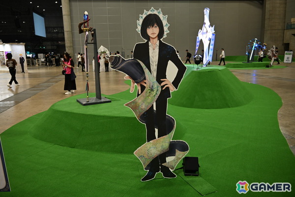「FGOフェス2025」の会場レポートをお届け！10周年を記念してFateの原点となるサーヴァント7クラス彫像が登場の画像