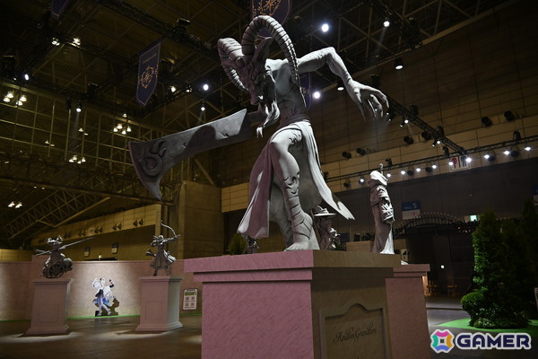 「FGOフェス2025」の会場レポートをお届け！10周年を記念してFateの原点となるサーヴァント7クラス彫像が登場の画像