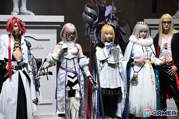 「FGOフェス2025」の会場レポートをお届け！10周年を記念してFateの原点となるサーヴァント7クラス彫像が登場の画像