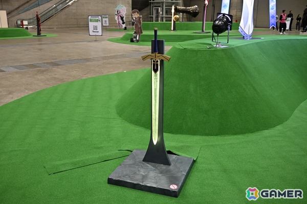 「FGOフェス2025」の会場レポートをお届け！10周年を記念してFateの原点となるサーヴァント7クラス彫像が登場の画像