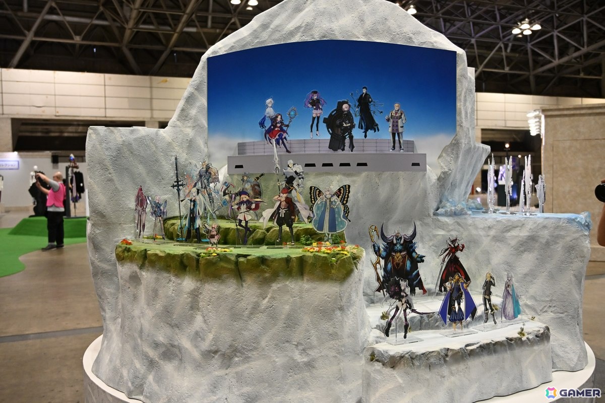 「FGOフェス2025」の会場レポートをお届け！10周年を記念してFateの原点となるサーヴァント7クラス彫像が登場の画像