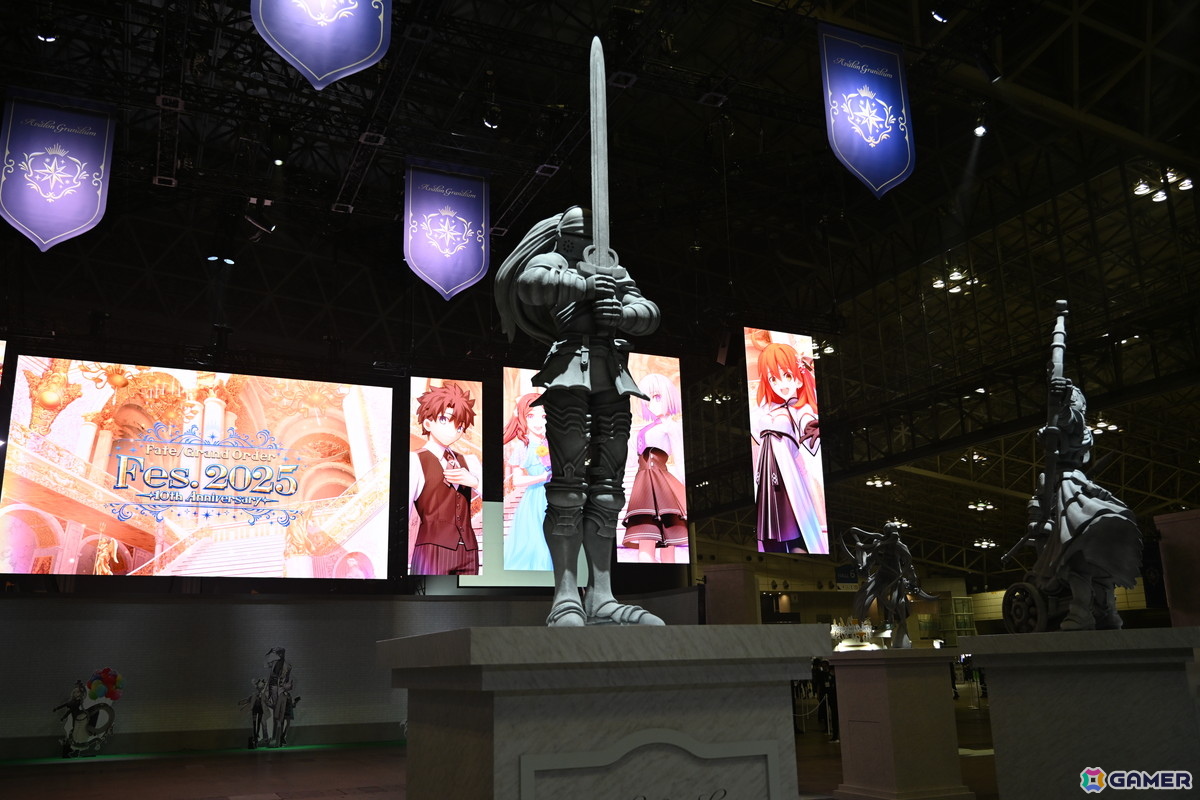 「FGOフェス2025」の会場レポートをお届け！10周年を記念してFateの原点となるサーヴァント7クラス彫像が登場の画像13