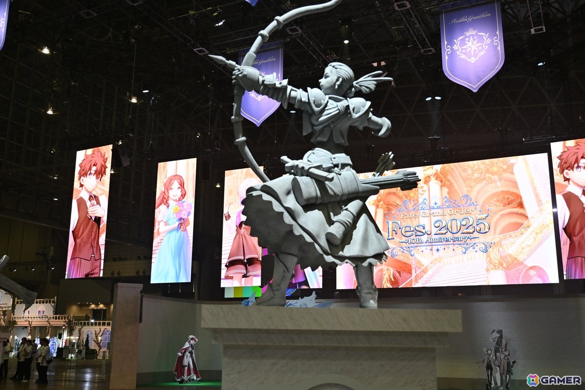 「FGOフェス2025」の会場レポートをお届け！10周年を記念してFateの原点となるサーヴァント7クラス彫像が登場の画像18