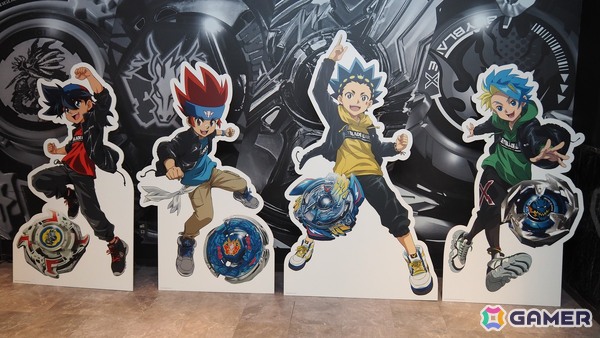 「ベイブレード」コンセプトバー常設店「BEYBLADE BAR TOKYO」内覧会レポート！歴代のシリーズを楽しめる展示やメニューに加え、フリーバトルコーナーもの画像11