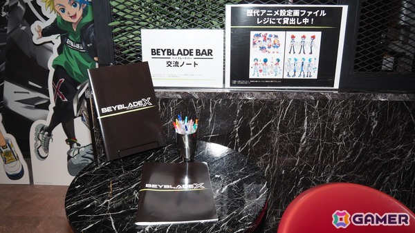 「ベイブレード」コンセプトバー常設店「BEYBLADE BAR TOKYO」内覧会レポート！歴代のシリーズを楽しめる展示やメニューに加え、フリーバトルコーナーもの画像14