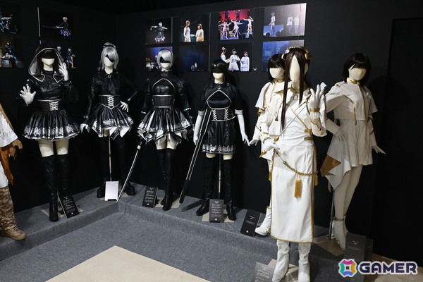 【ネタバレ注意】「NieR」シリーズファン必見の展示会をレポート！初期ゲーム企画書や等身大“ママ”など見どころ満載の画像39