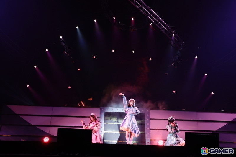 「シャニマス」7th UNITLIVE TOUR愛知公演DAY2レポート!アルストロメリアが「ハナムケのハナタバ」「太陽キッス」をカバーの画像