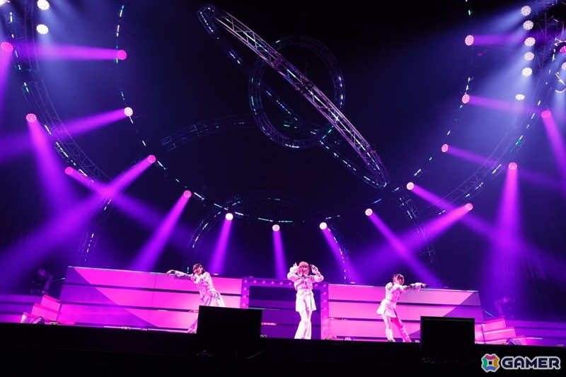 「シャニマス」7th UNITLIVE TOUR愛知公演DAY2レポート!アルストロメリアが「ハナムケのハナタバ」「太陽キッス」をカバーの画像