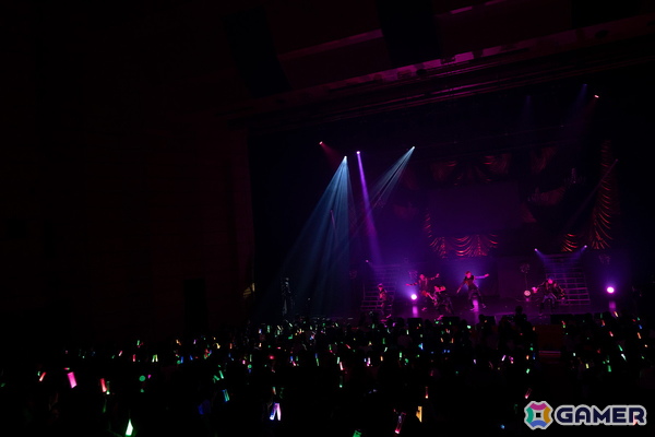 「ブラスタ」6周年記念イベント「BLACK PARTY」のオフィシャルレポートが公開！声優、シンガー/MC、ダンサーがパフォーマンスの画像4