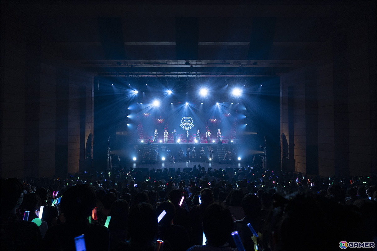 「ブラスタ」6周年記念イベント「BLACK PARTY」のオフィシャルレポートが公開!声優、シンガー/MC、ダンサーがパフォーマンスの画像