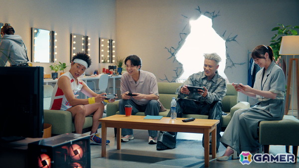 「ドラゴンボール ゲキシン スクアドラ」磯村勇斗さん、ELLYさん、サンシャイン池崎さん、岡本姫奈さん出演の新CM「ぶっとび集合」篇が放送開始!の画像