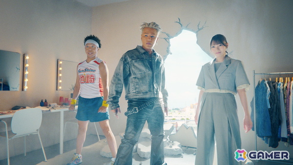 「ドラゴンボール ゲキシン スクアドラ」磯村勇斗さん、ELLYさん、サンシャイン池崎さん、岡本姫奈さん出演の新CM「ぶっとび集合」篇が放送開始!の画像