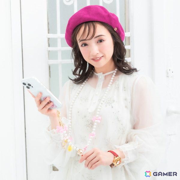 「カードキャプターさくら クリアカード編」よりちょっぴりレトロでかわいい腕時計、スマホストラップ&フォンタブ、クリアバッグの全5アイテムが登場!の画像