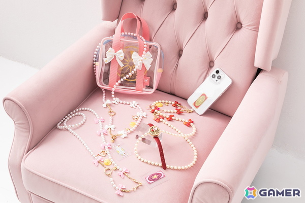 「カードキャプターさくら クリアカード編」よりちょっぴりレトロでかわいい腕時計、スマホストラップ＆フォンタブ、クリアバッグの全5アイテムが登場！の画像4