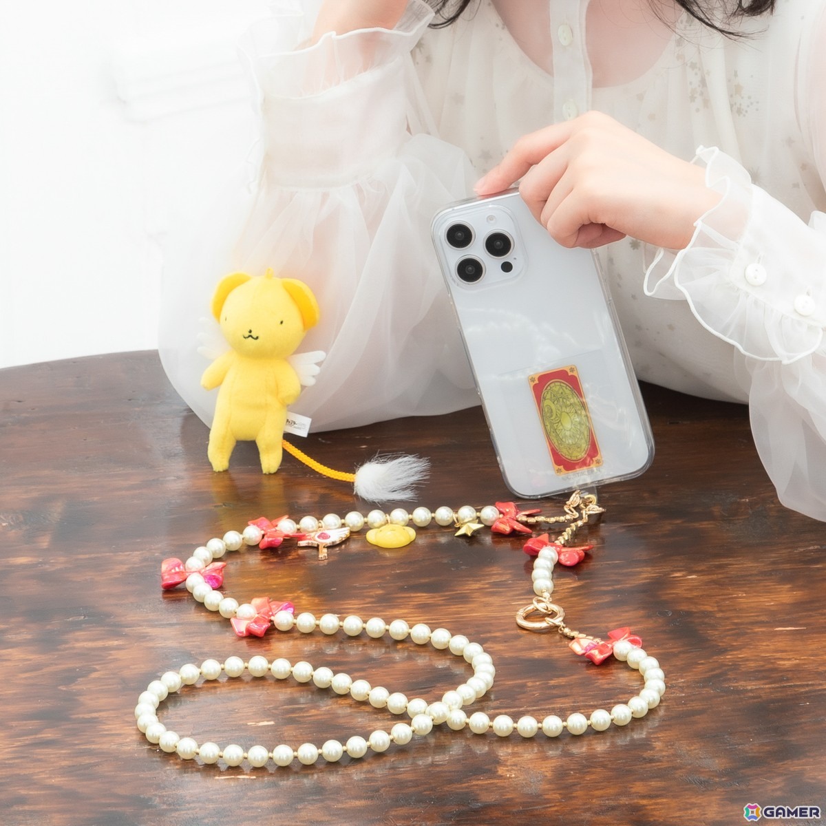 「カードキャプターさくら クリアカード編」よりちょっぴりレトロでかわいい腕時計、スマホストラップ＆フォンタブ、クリアバッグの全5アイテムが登場！の画像32