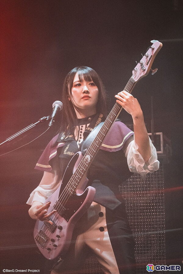 グランドピアノでの演奏、正体不明の新曲披露などAve Mujicaの音楽性をさらに引き出した5th LIVE「Nova Historia」をレポートの画像12