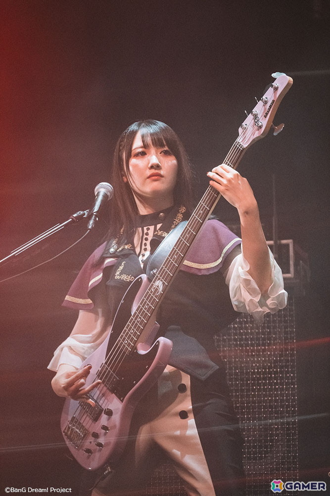 グランドピアノでの演奏、正体不明の新曲披露などAve Mujicaの音楽性をさらに引き出した5th LIVE「Nova Historia」をレポートの画像