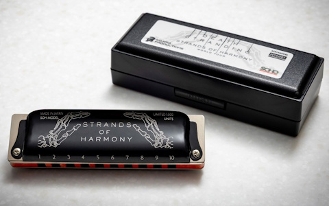 「DEATH STRANDING Strands of Harmony World Tour」のチケット一般販売が8月25日より開始!会場限定で鈴木楽器製作所コラボによるプレミアム・ハーモニカの販売も