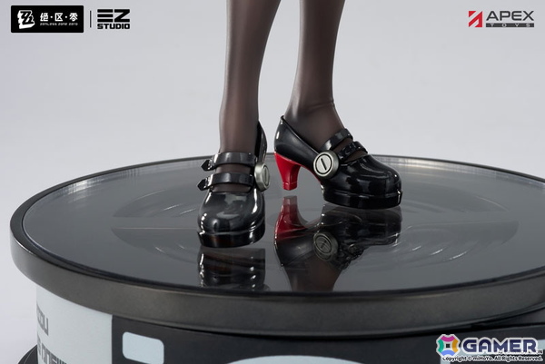 「ゼンレスゾーンゼロ」よりエレン・ジョーが1/7スケールで立体化！特徴的な武器や衣装も忠実に再現の画像12