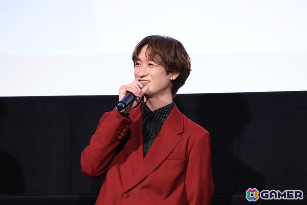「映画 おでかけ子ザメ とかいのおともだち」公開初日舞台挨拶のレポートが公開！花澤香菜さんレクチャーのもと宮田俊哉さんら男性キャスト陣が“子ザメ語”を披露の画像5