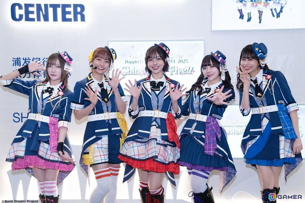 Poppin'Party Global LIVE 2025「Shiny High-Five!!」が開催!結成10周年イヤーのポピパによる初の海外単独公演の画像