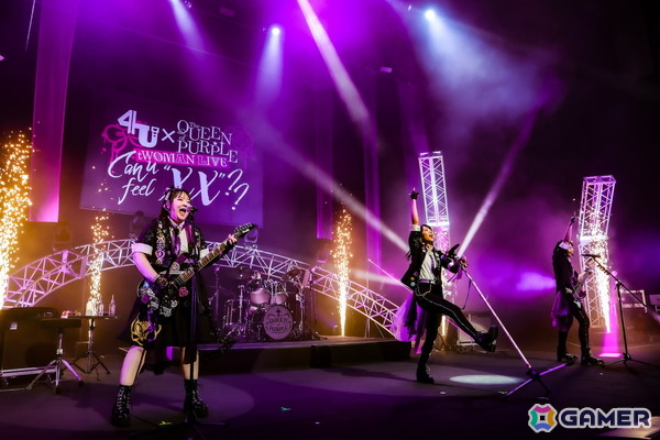 「ナナシス」4UとQOPの対バンライブがついに開催！「FALLING DOWN」「Star☆Glitter」バンドアレンジやコラボ曲「XX-FADE!!」含む新曲3曲も披露された模様をレポートの画像9