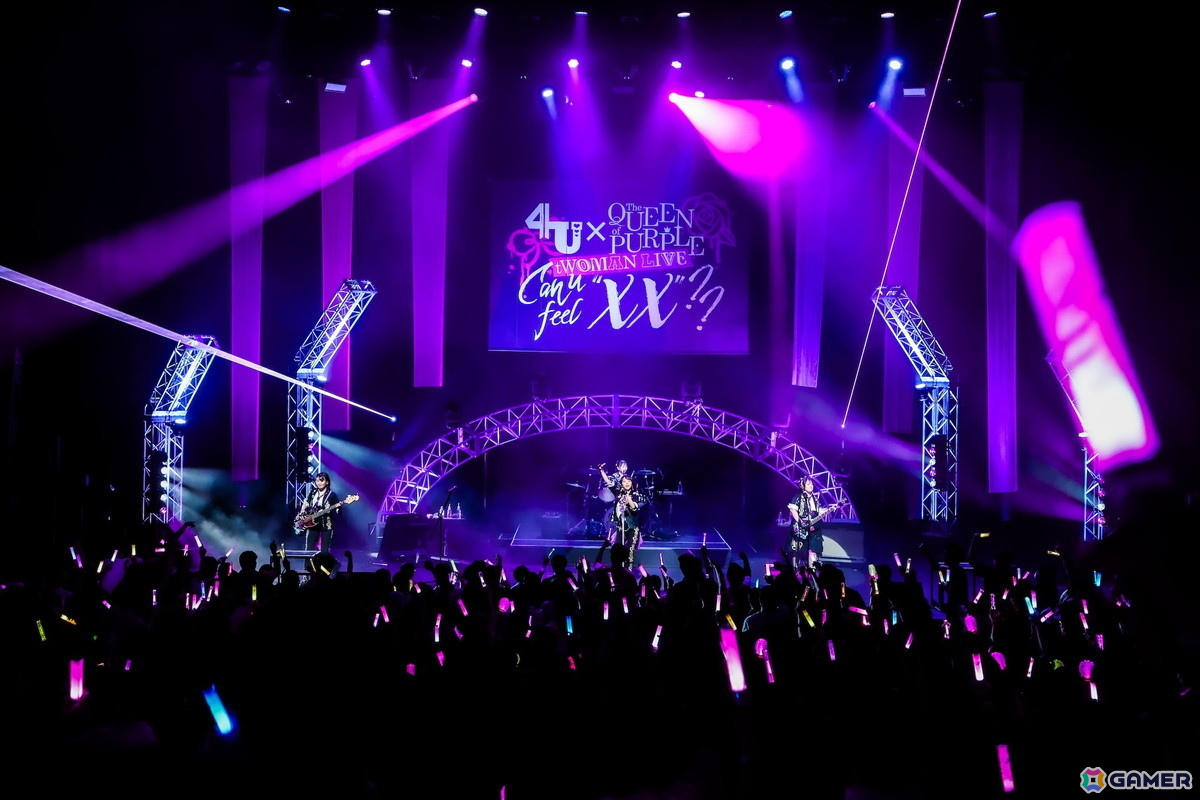 「ナナシス」4UとQOPの対バンライブがついに開催!「FALLING DOWN」「Star☆Glitter」バンドアレンジやコラボ曲「XX-FADE!!」含む新曲3曲も披露された模様をレポートの画像