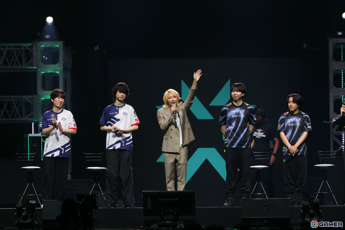 熱戦を前に、公式スペシャルサポーターや選手たちが独自の視点で語るトークセッションも開催し、会場は大いに盛り上がりました。