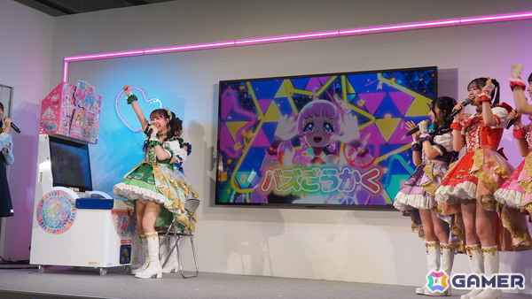 「ひみつのアイプリ」×「アイカツ！」コラボ発表会をレポート！大空あかりの衣装「ピンクパレードコーデ」を着たひまり、みつきが登場＆「START DASH SENSATION」も楽しめるの画像28