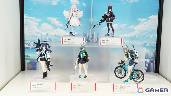 「ブルーアーカイブ 4.5th Anniversary POP UP STORE inアキバCOギャラリー」内覧レポート！新作フィギュア展示に加えてゲヘナの8人にフィーチャーしたグッズもの画像35